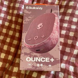 Ounce+ skull candy speaker